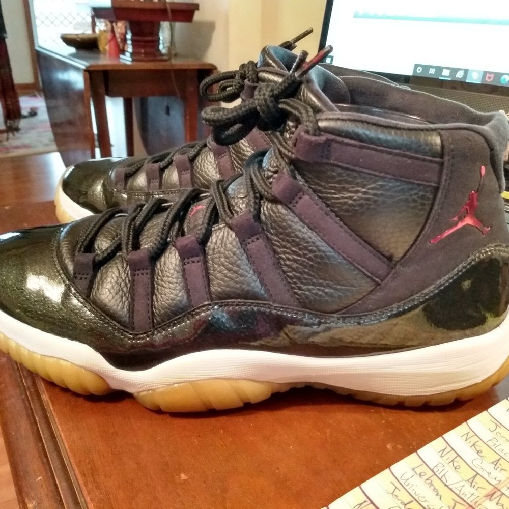 Air Jordan 11 '72-10'